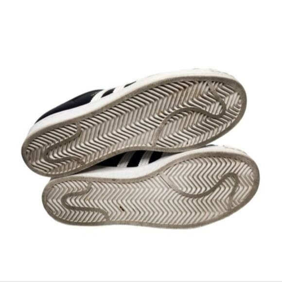 ADIDAS SUPERSTAR Core Black Cloud White Sneakers FV3286 - Picture 10 of 11